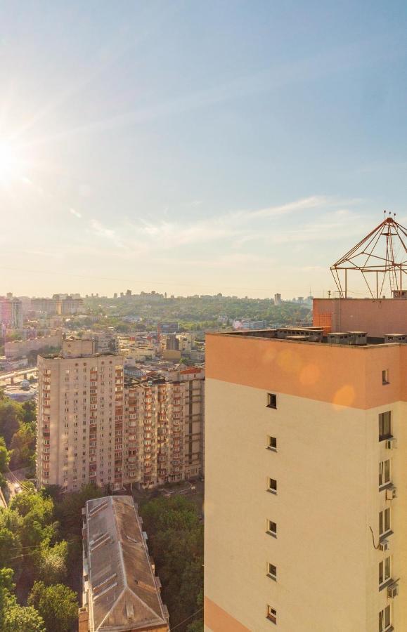 Квартиры По Улице Феодосийская, 1-А Kiev Exterior foto