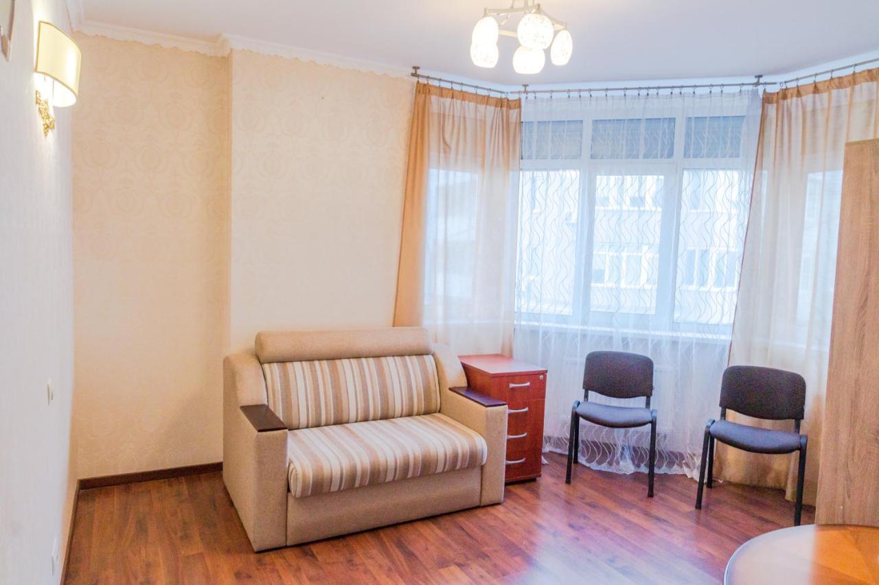 Квартиры По Улице Феодосийская, 1-А Kiev Exterior foto
